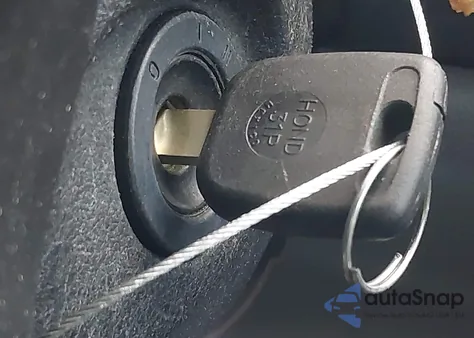 2006 Honda Accord 2.4 Vp z USA, uszkodzony, nr VIN 1HGCM56106A165548